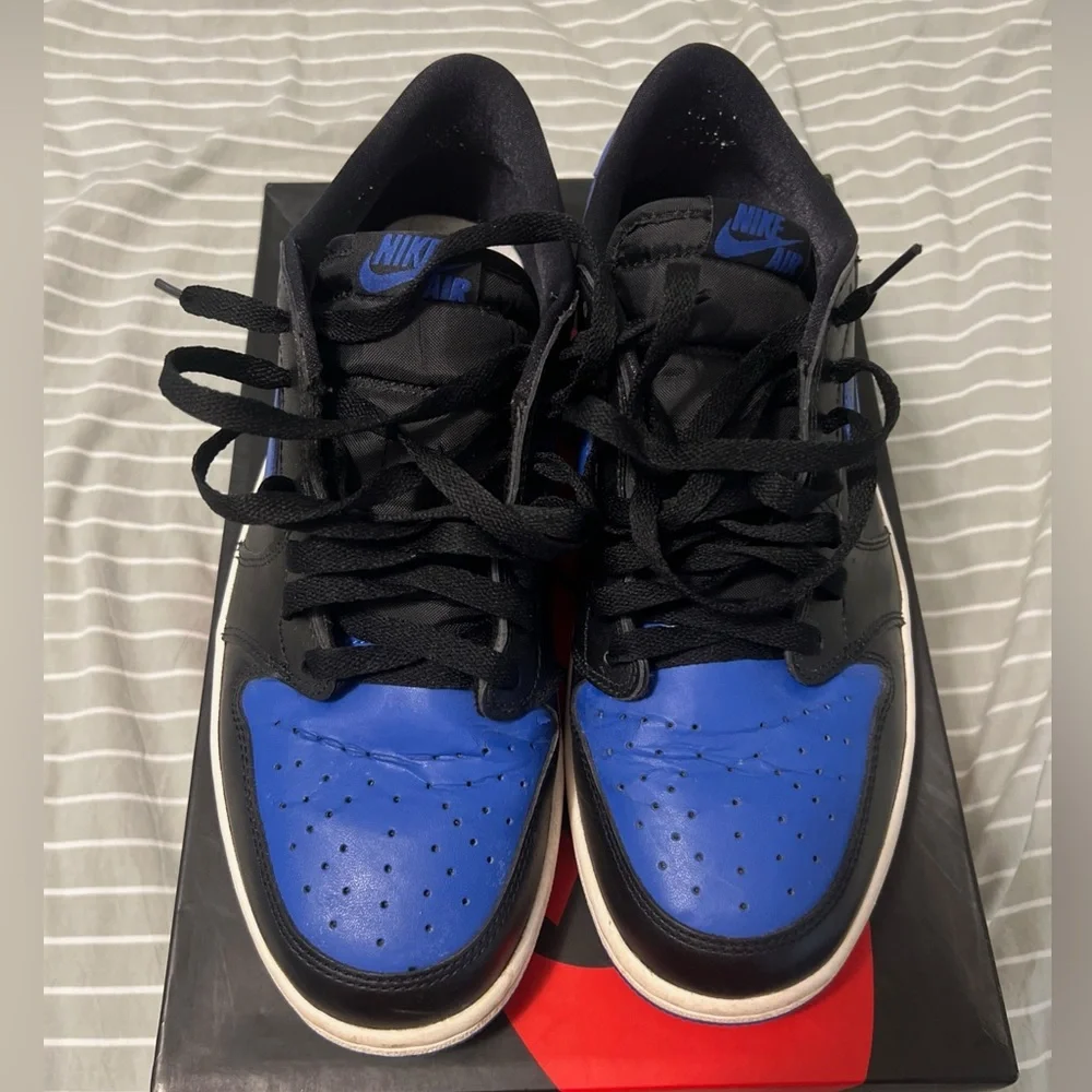 Men’s Jordan 1 Retro‎ Low Royal Nike Shoe